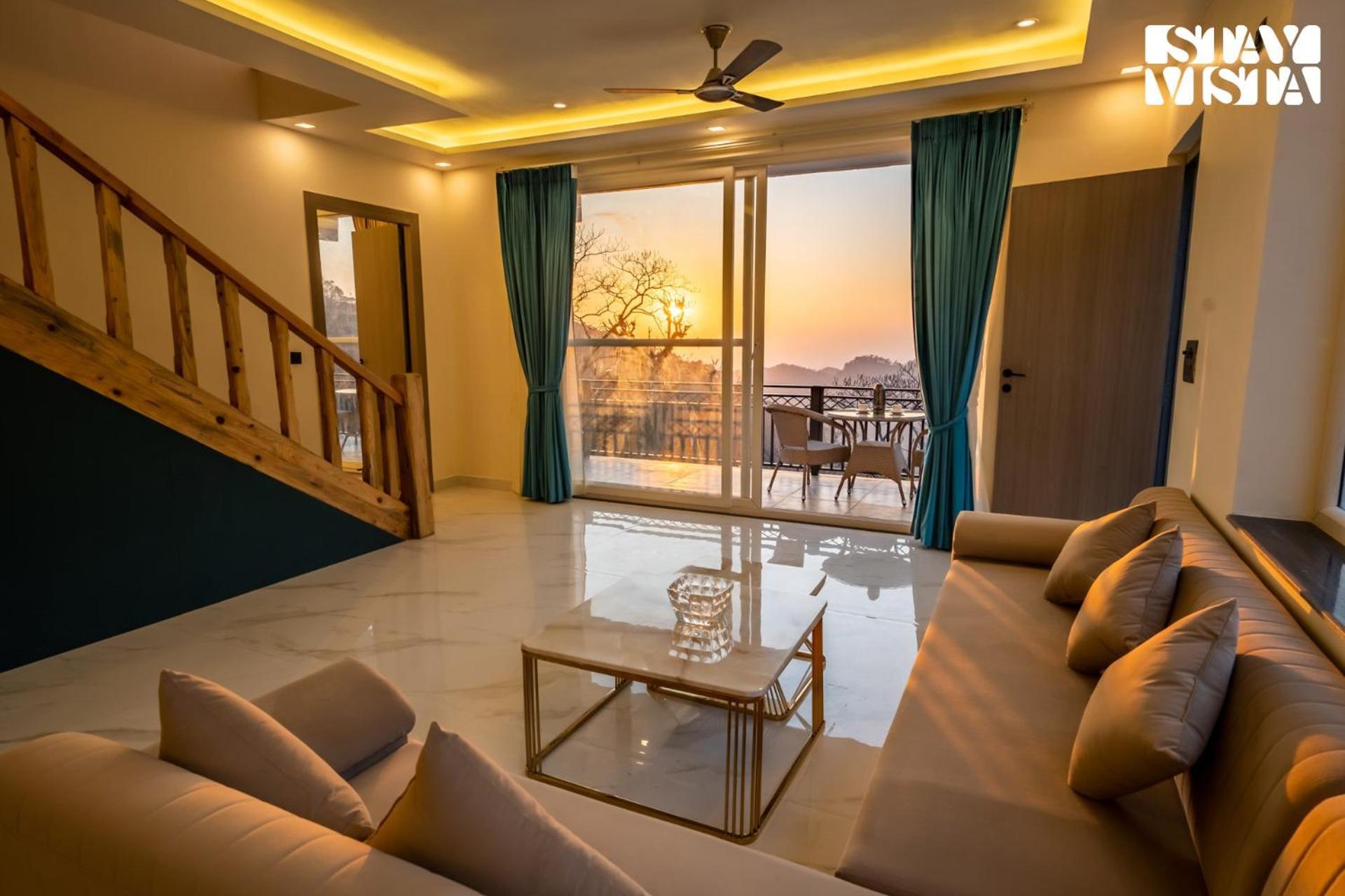 נייניטל Stayvista At Sunset Springs With Pool & Views מראה חיצוני תמונה