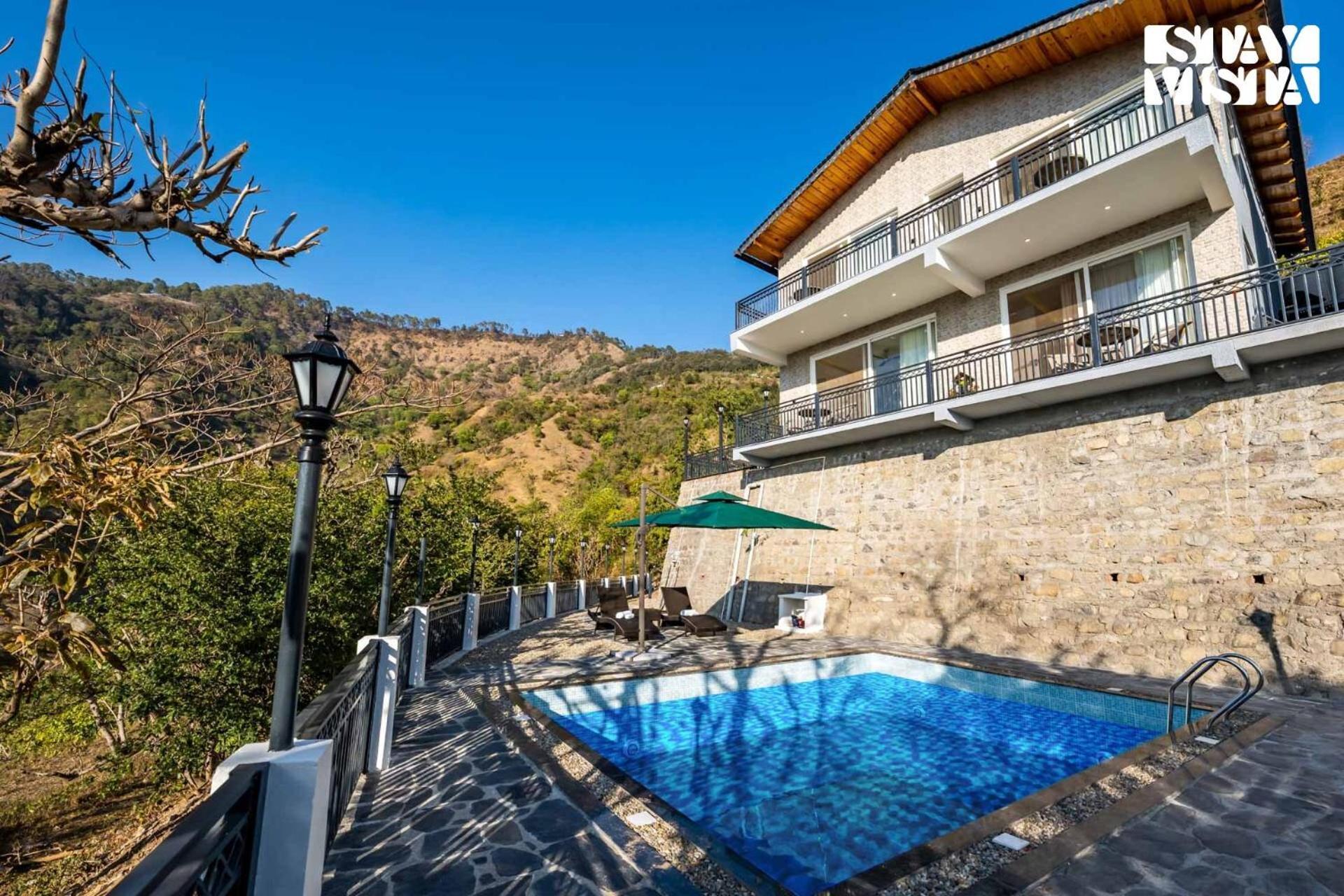 נייניטל Stayvista At Sunset Springs With Pool & Views מראה חיצוני תמונה